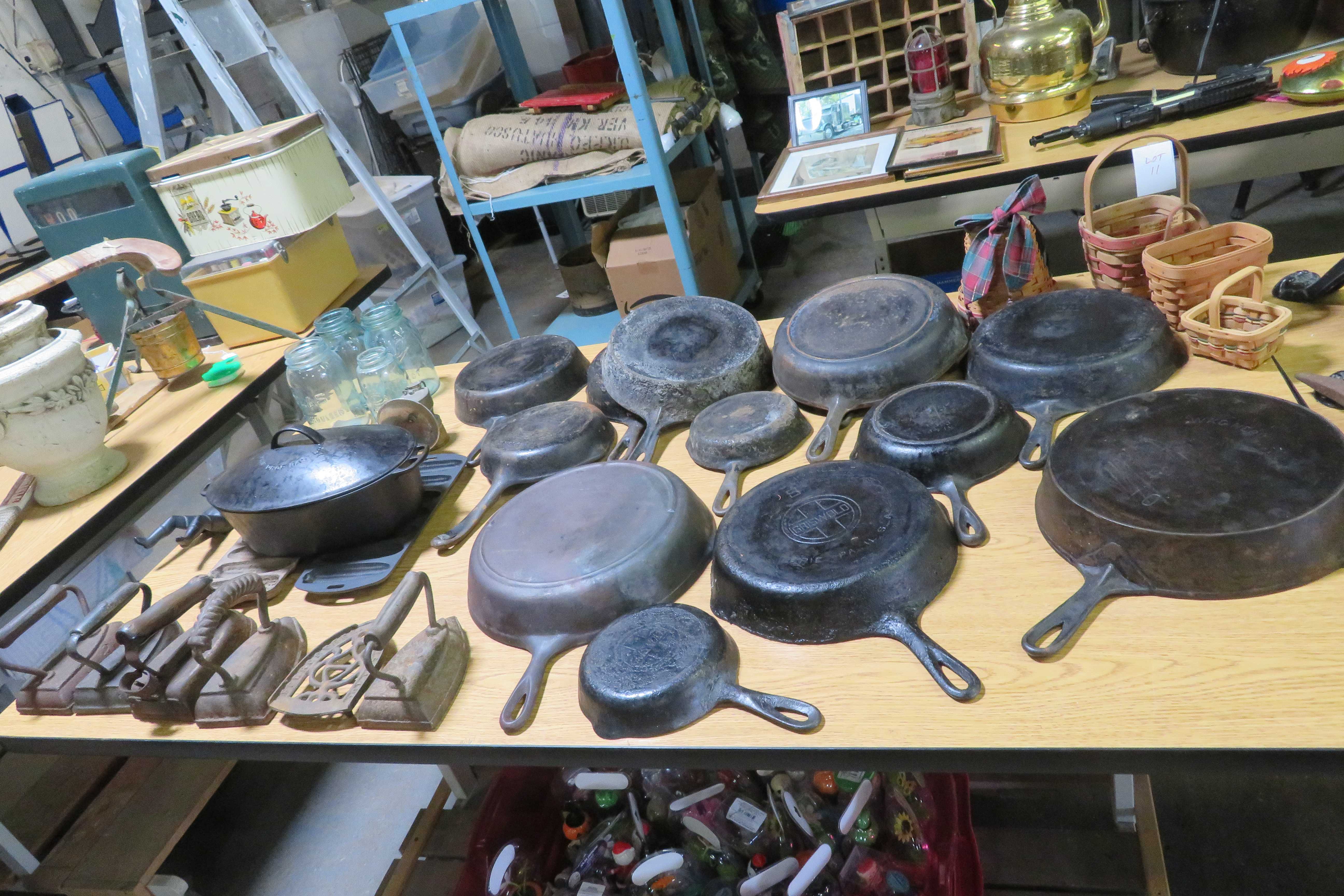 Guns, Antiques Primitive  Cast Iron Skillets Metal Letters Galvanized Wash Tubs