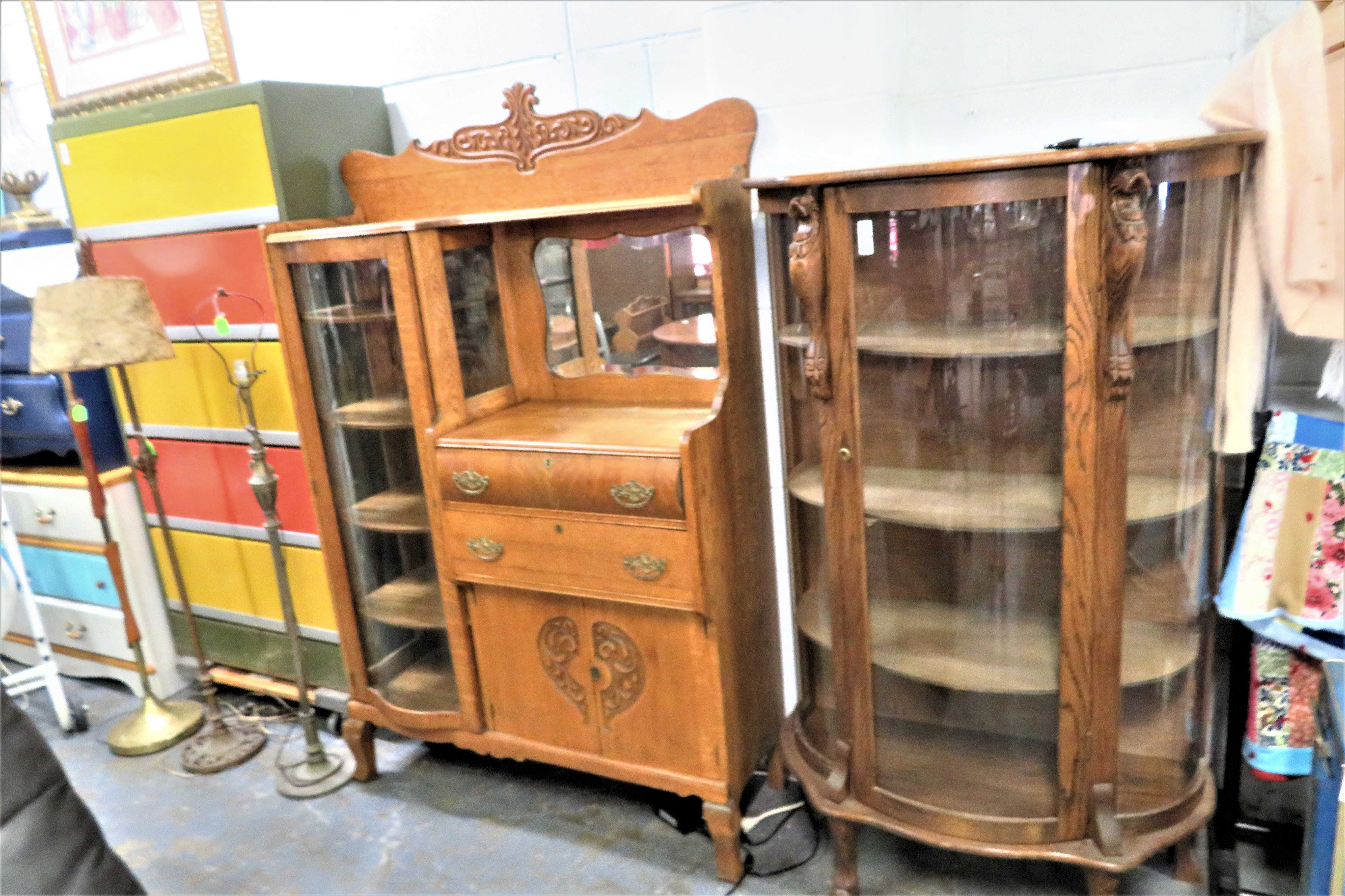 St Clair Lamps, Antiques, Primitives, Buttons, Spool Cabinet, Quilts, Furniture,