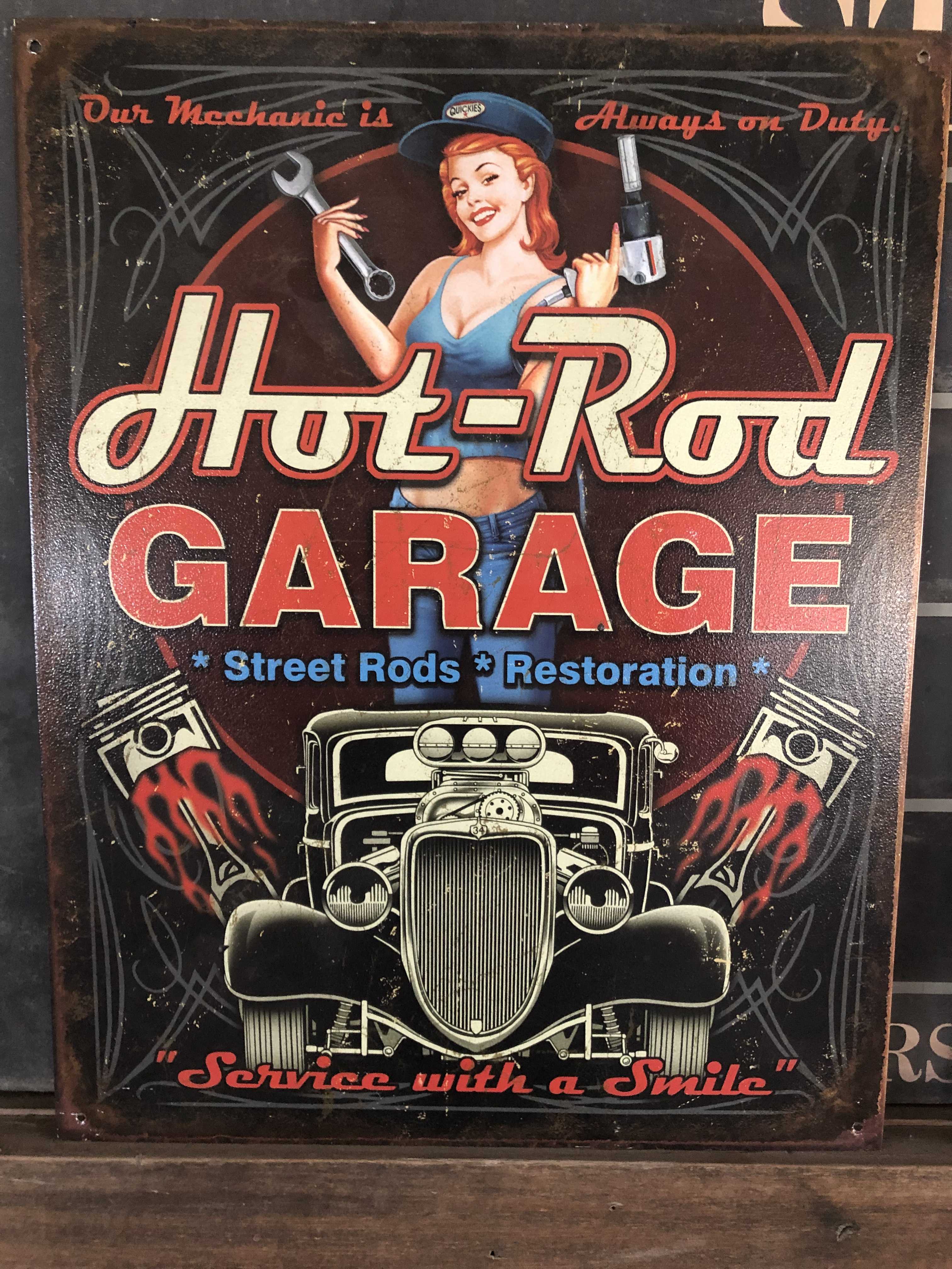 Large consignment auction