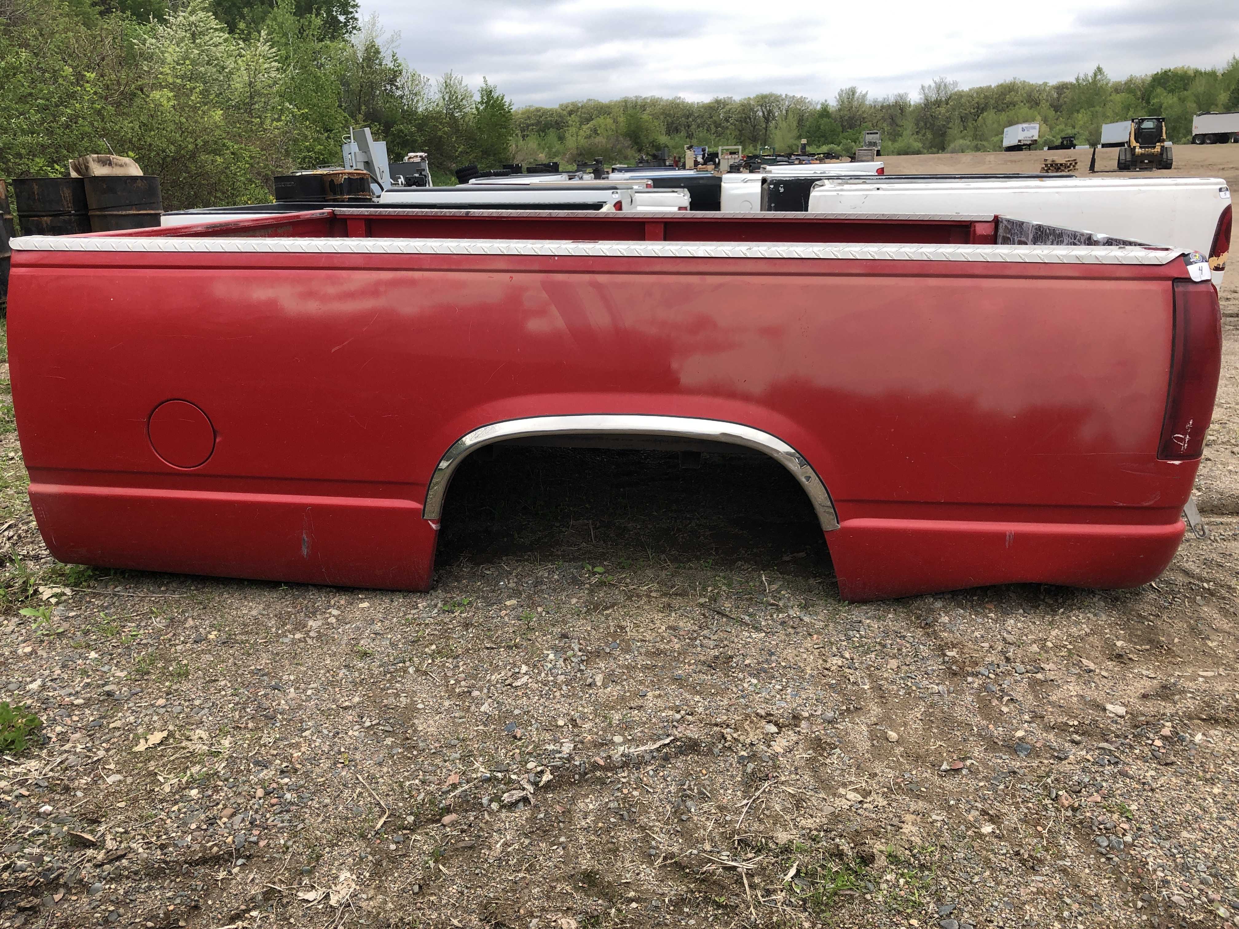 Chevy 1500/2500 Pickup Box Heavy Equipment, Truck & Trailer Auction