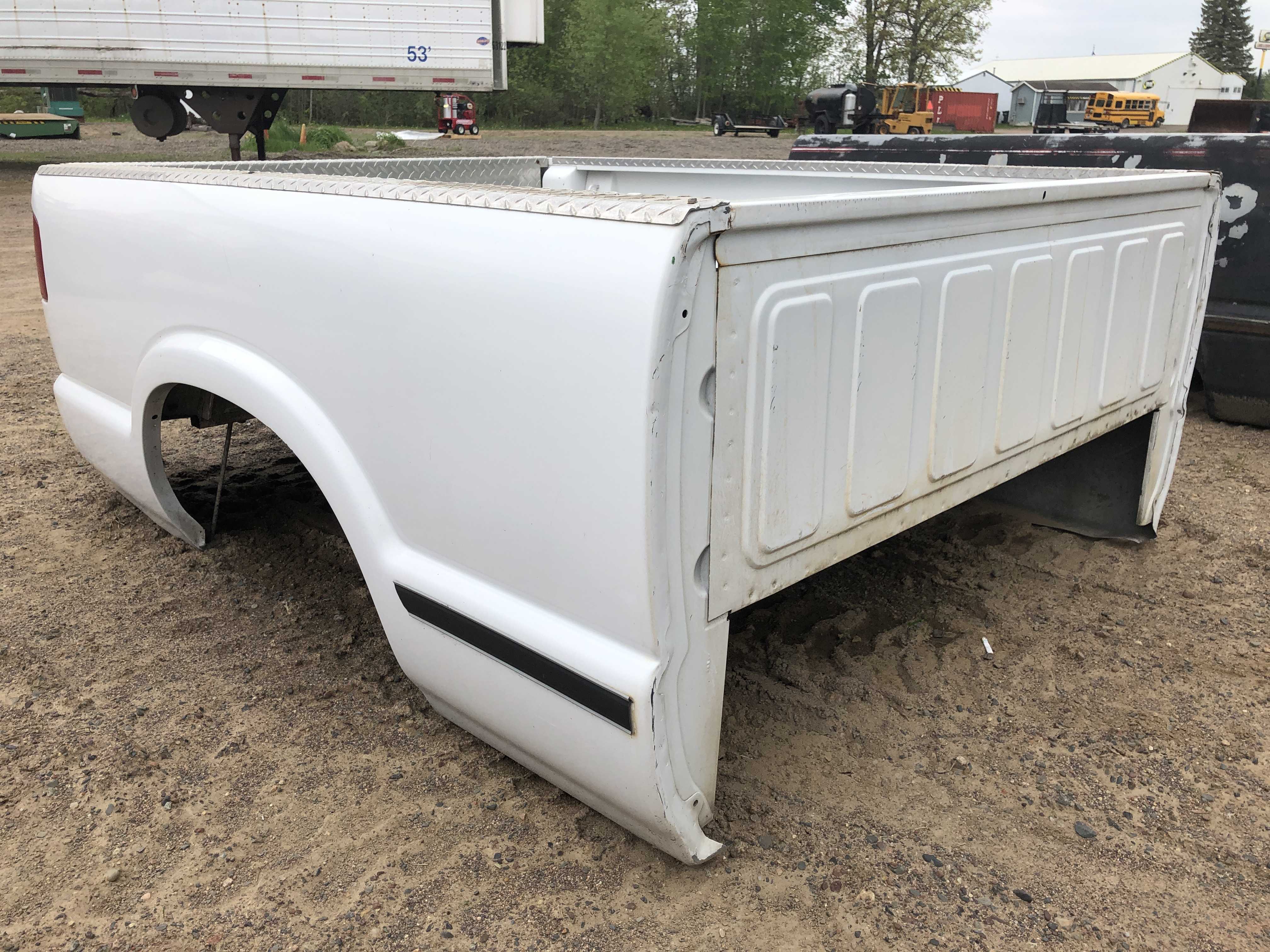 Chevy S10 Pickup Box | Heavy Equipment, Truck & Trailer Auction