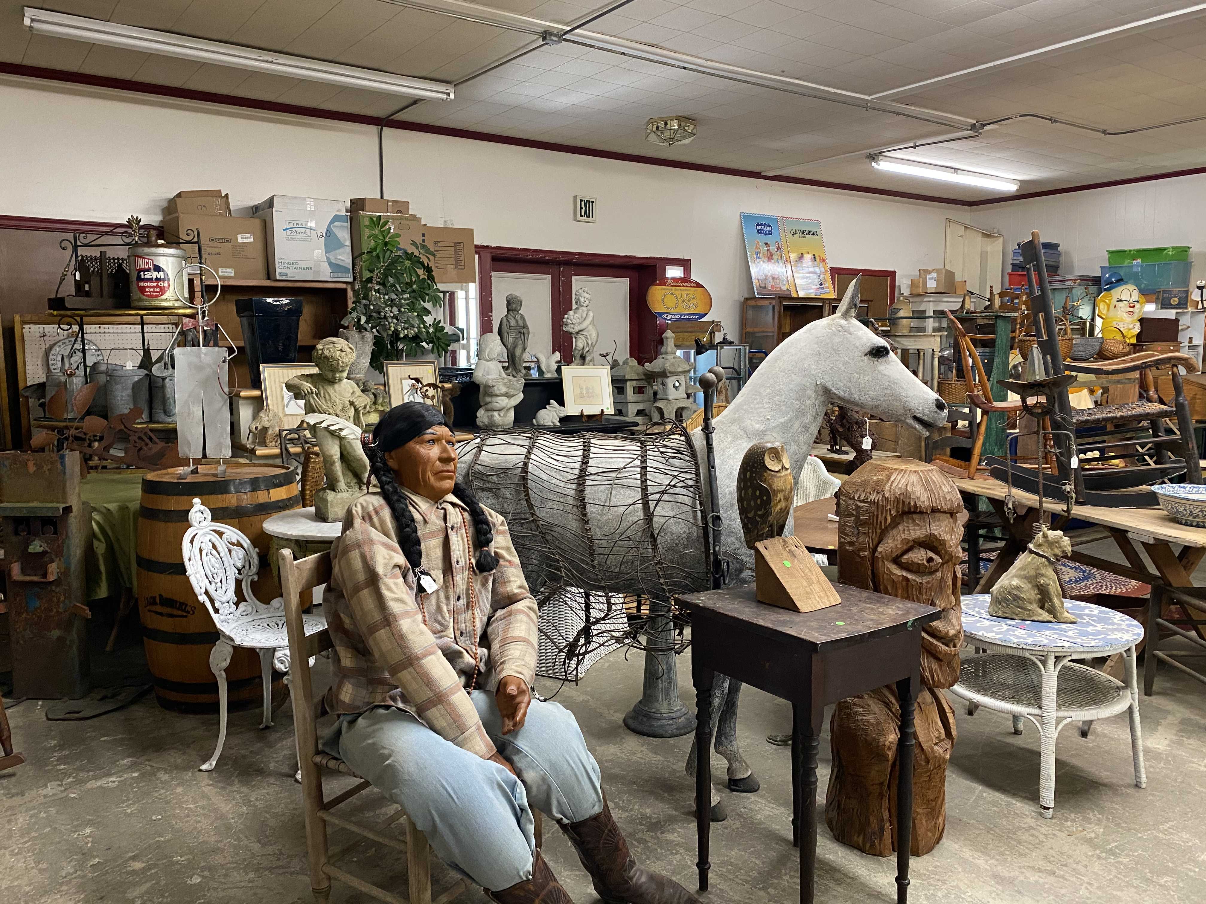 Fantastic Antique and Primitives