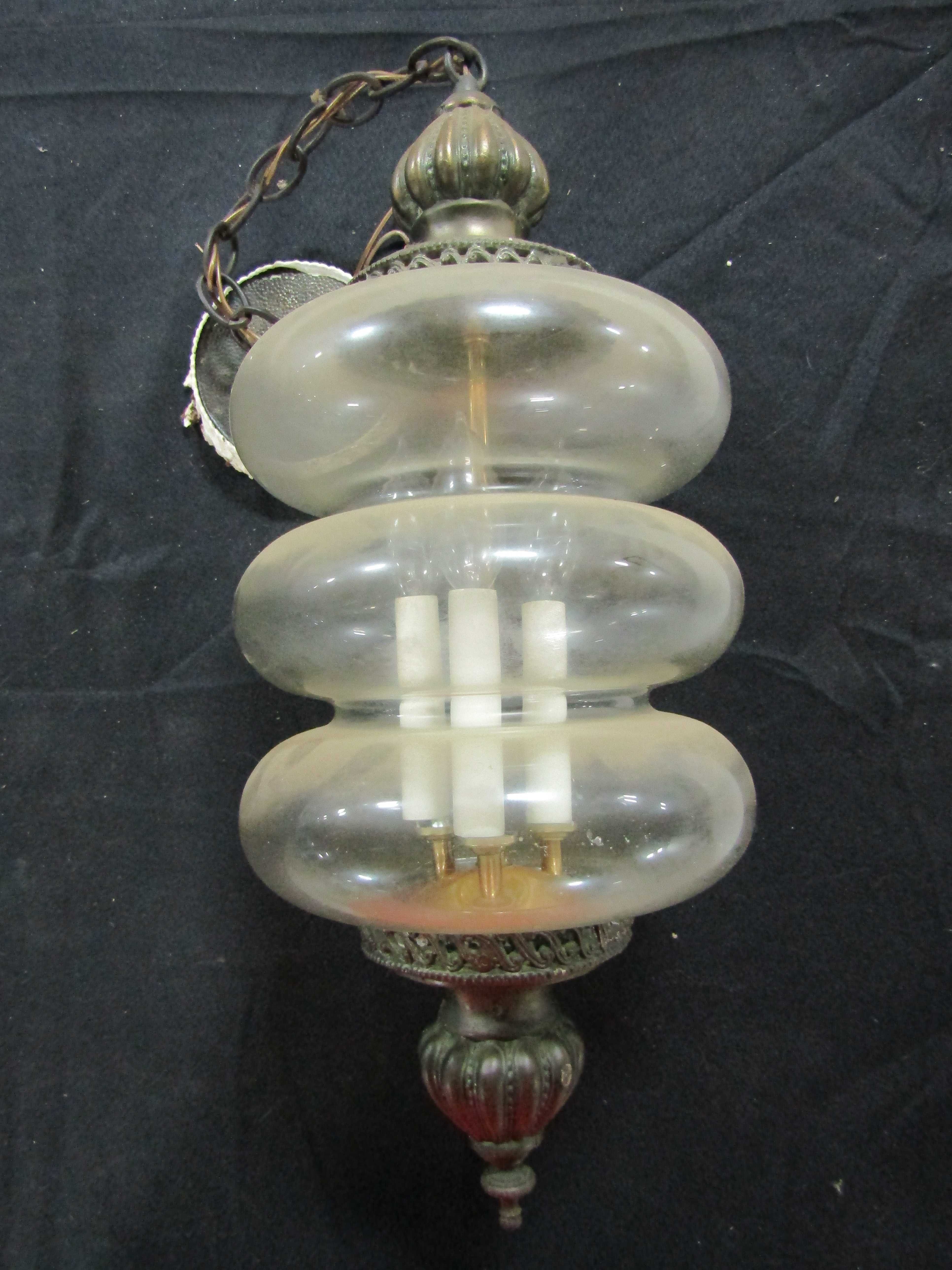 Live In House and Online Antique and Collectible