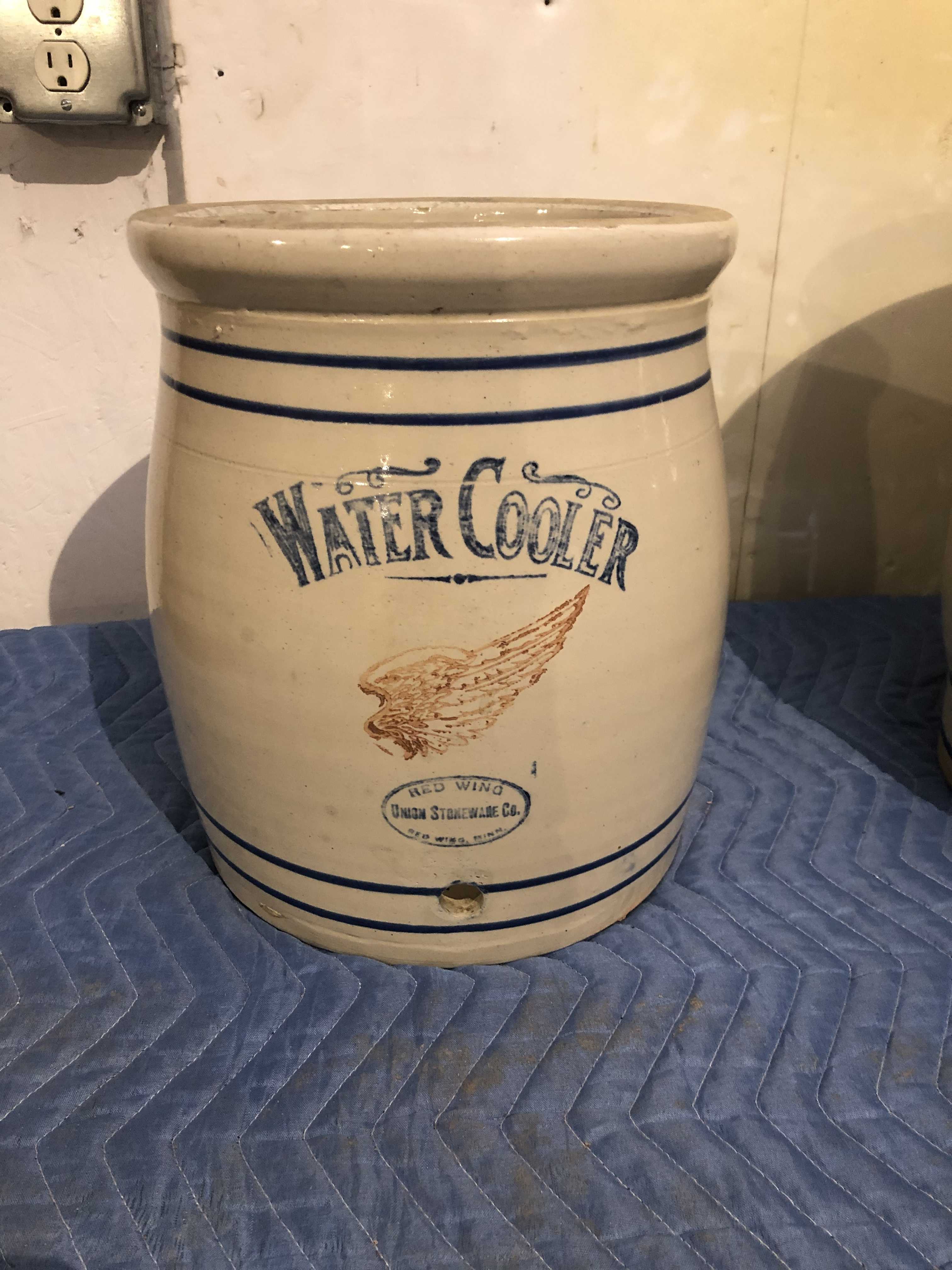 Stoneware, Antiques, Jewelry, Collectibles & General Merchandise