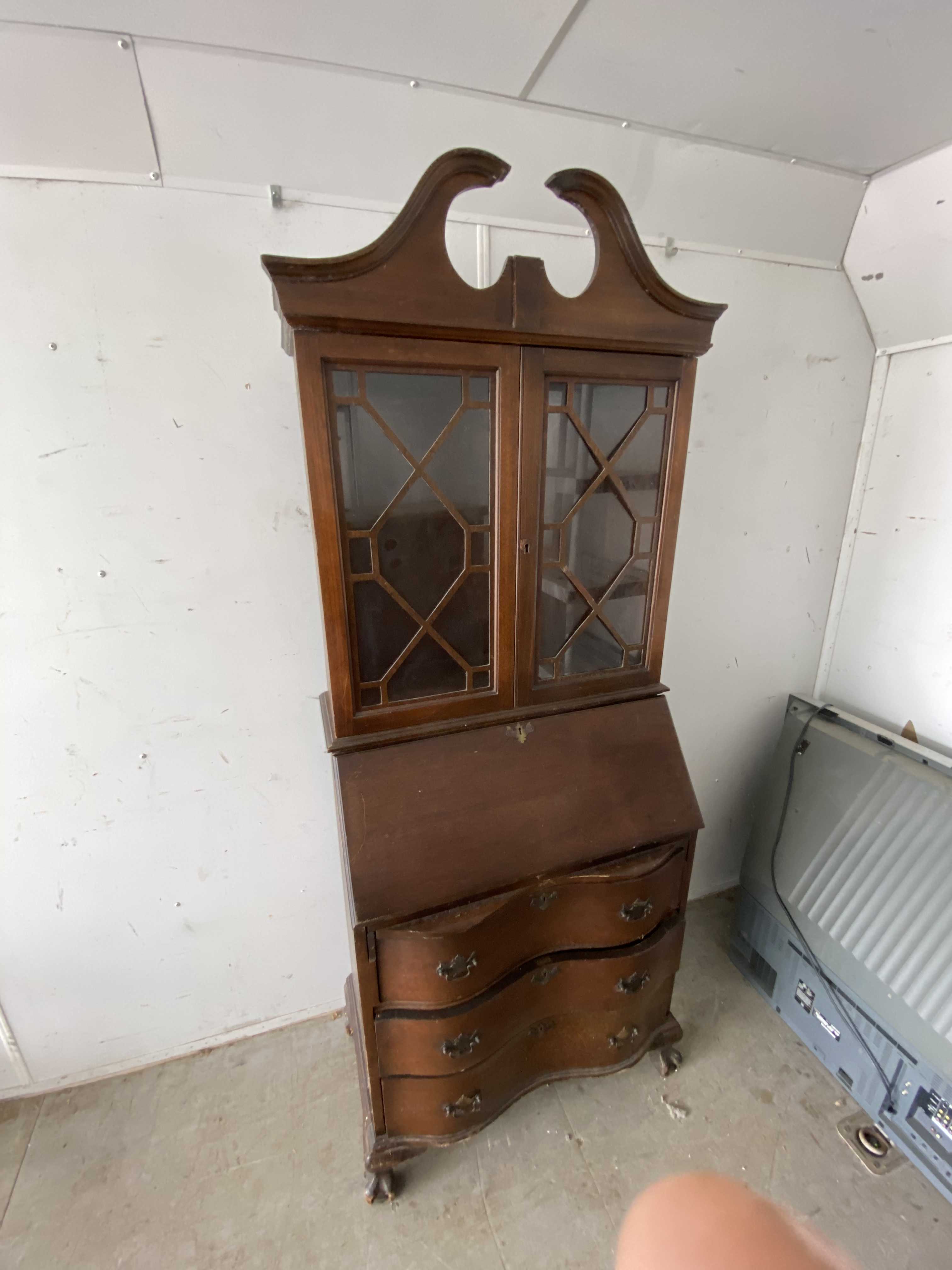 Selling For The Boswell Estate Out Of Greenfield,IN