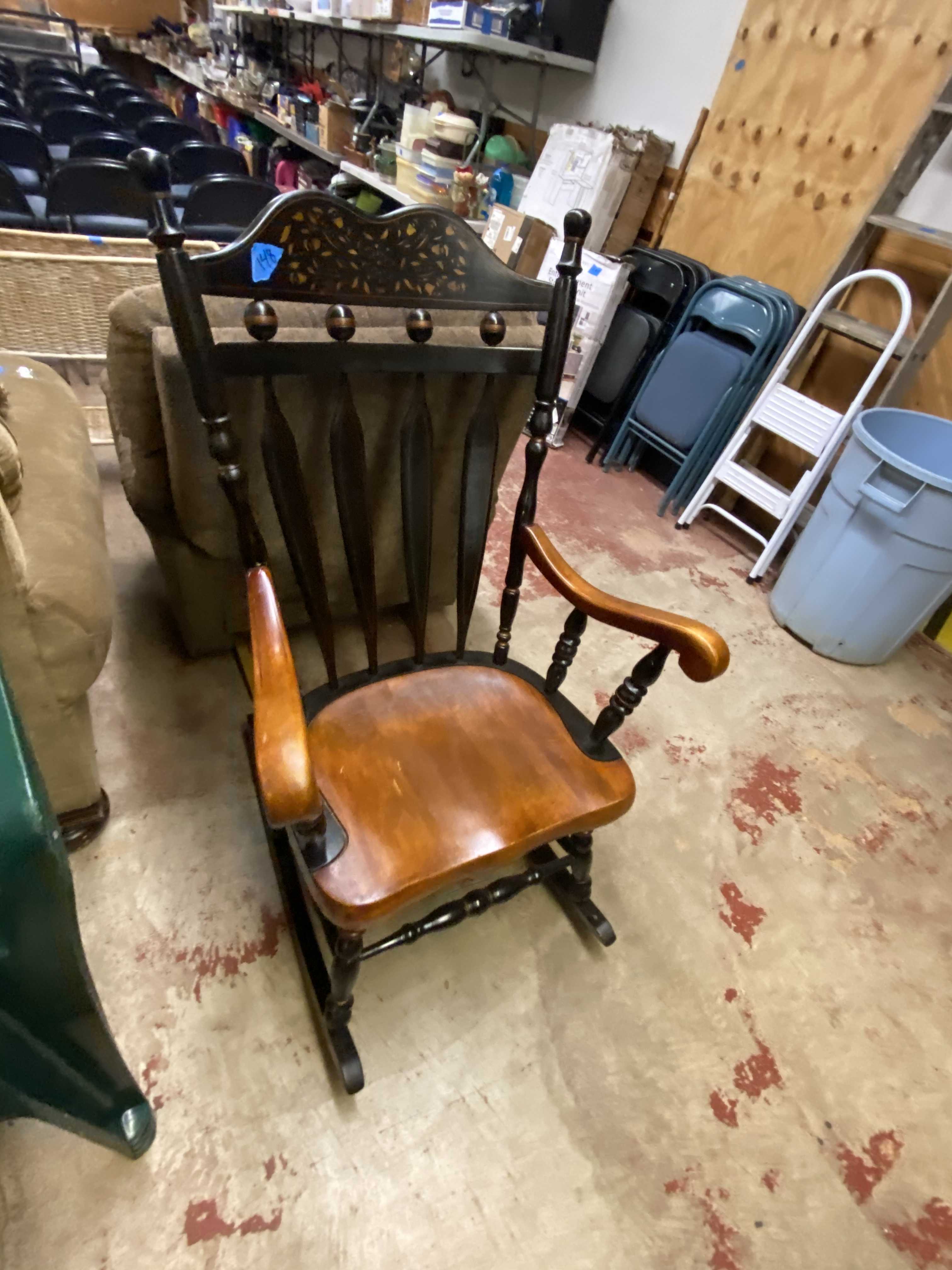 weekly consignment auction