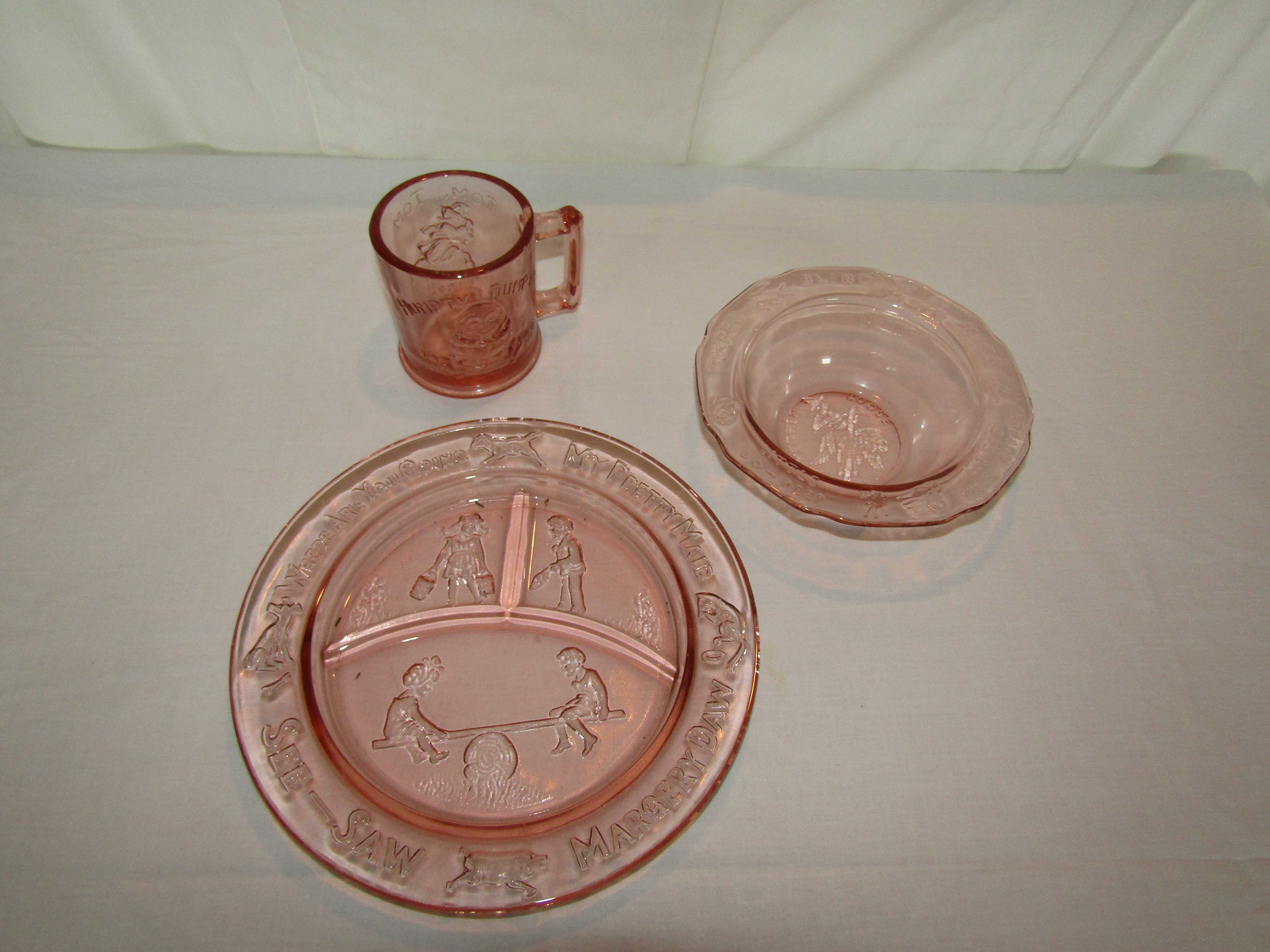 Online Only Auction Smalls, Toys, Primitives