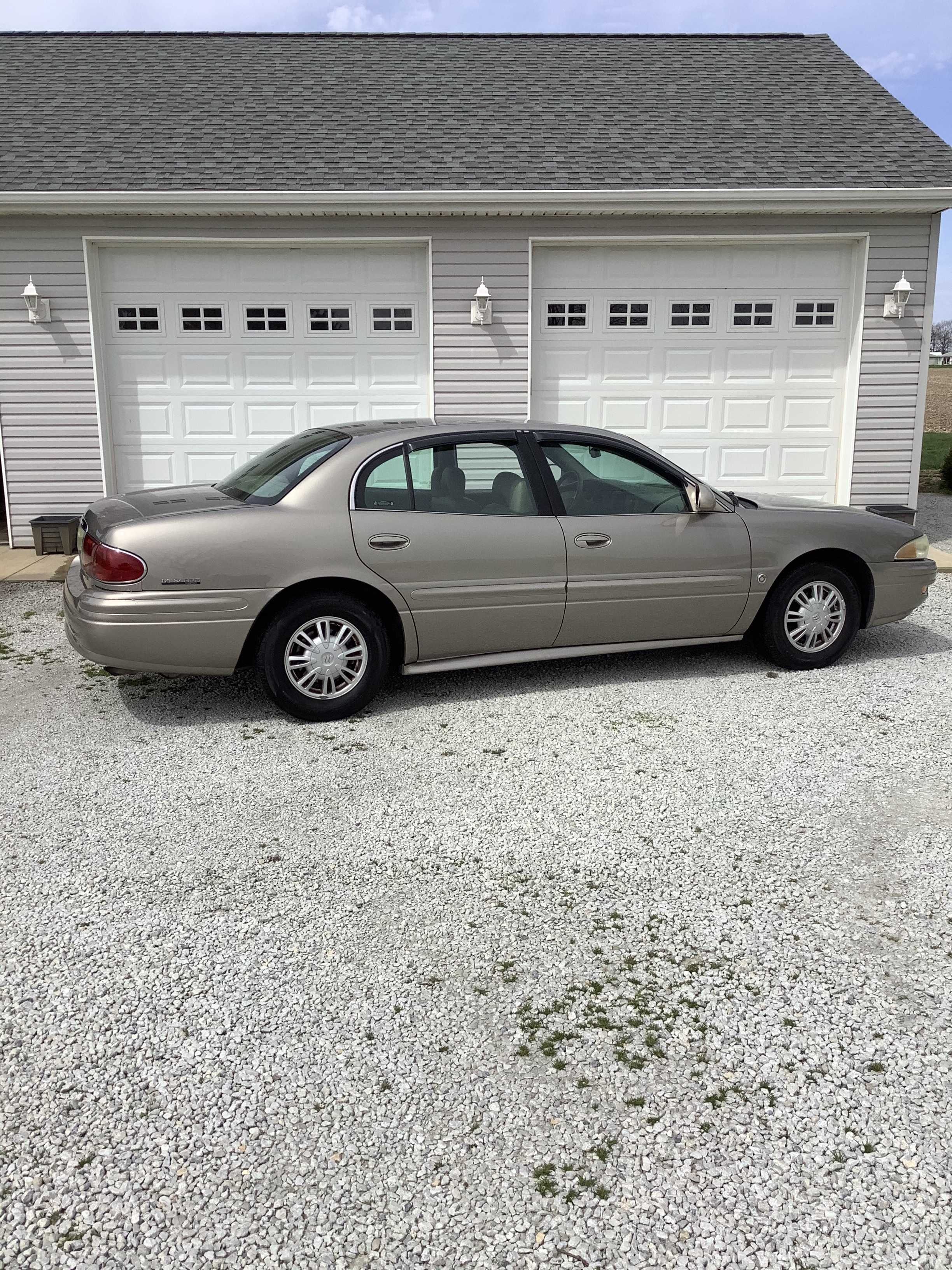 '02 BUICK, PEPSI MACHINE, ANTIQUES & FURNITURE