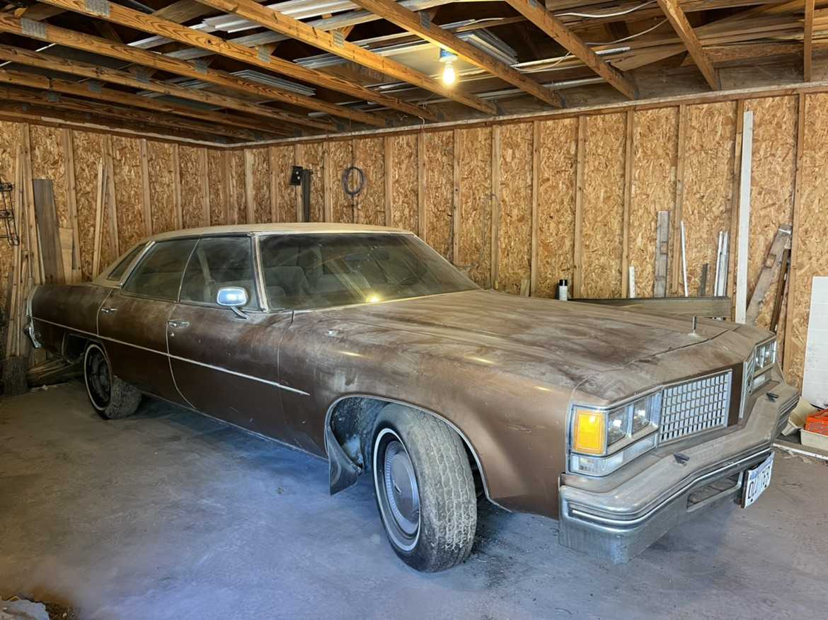 Real Estate & Personal Property Auction