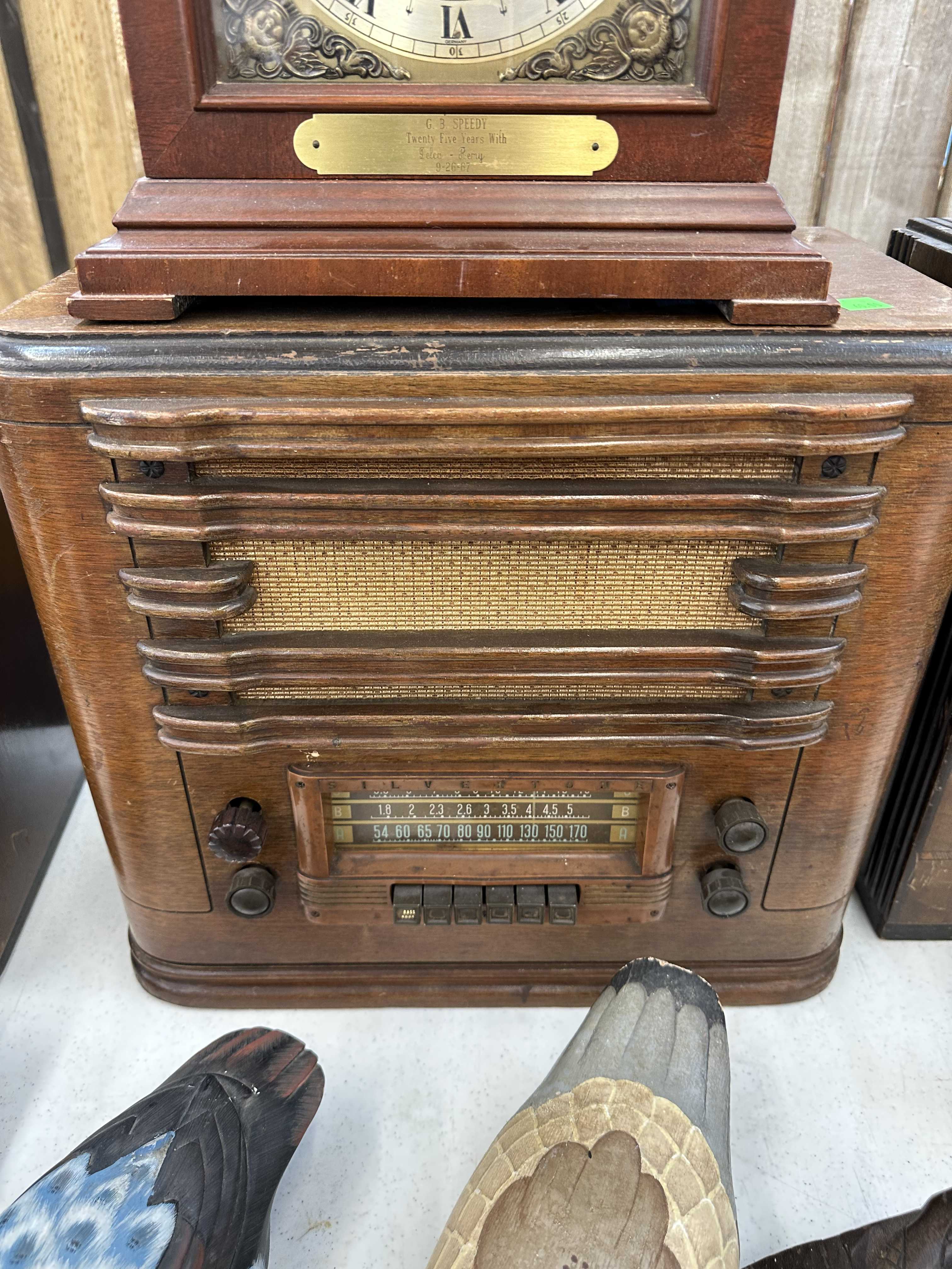 FRIDAY NIGHT AUCTION