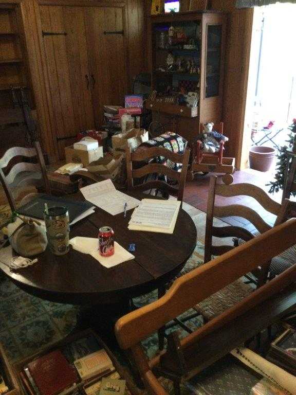 Estate Auction Antiques, Collectibles, Furniture