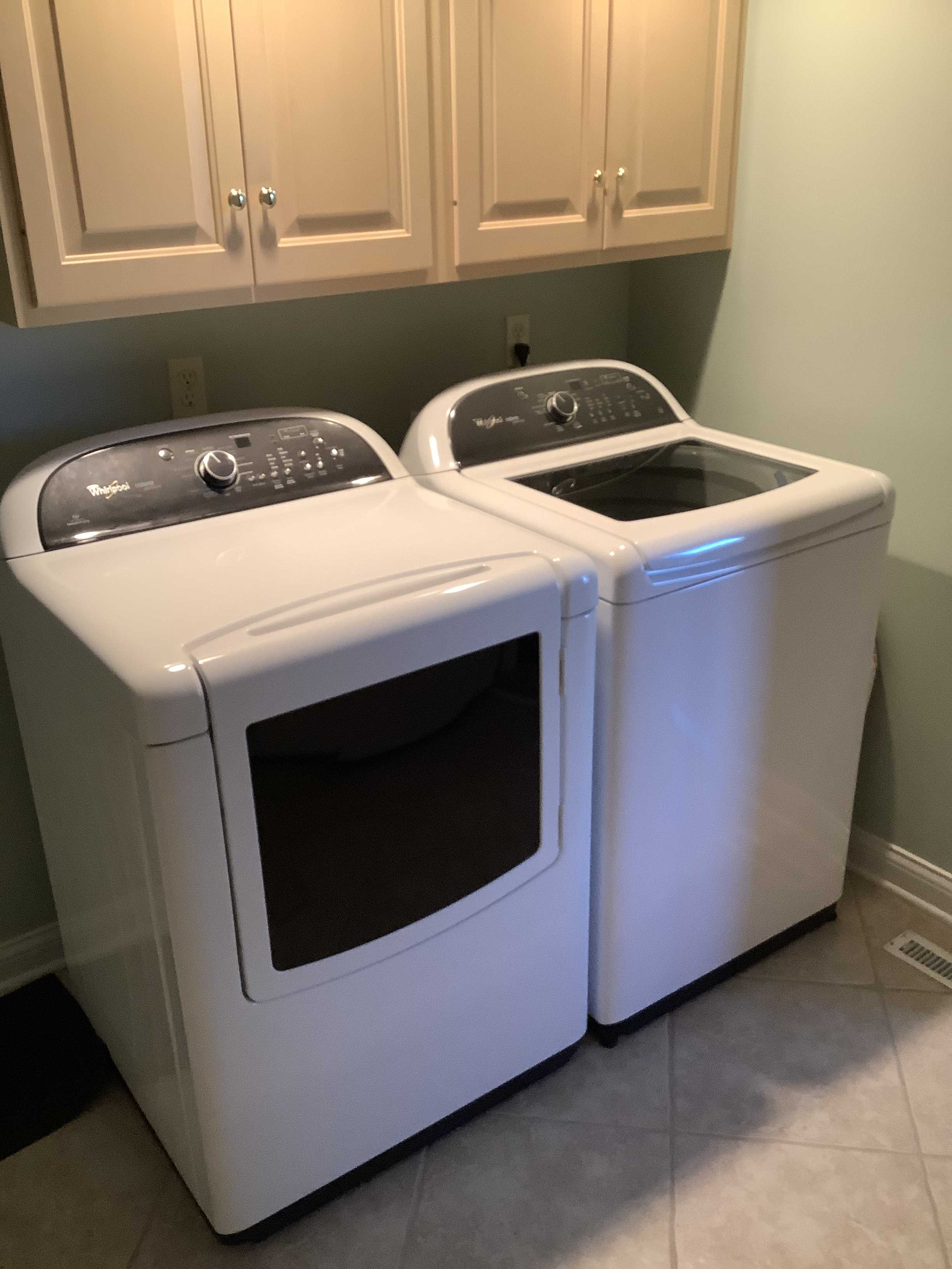 WHIRLPOOL WASHER/DRYER, QUALITY FURNITURE, MISC