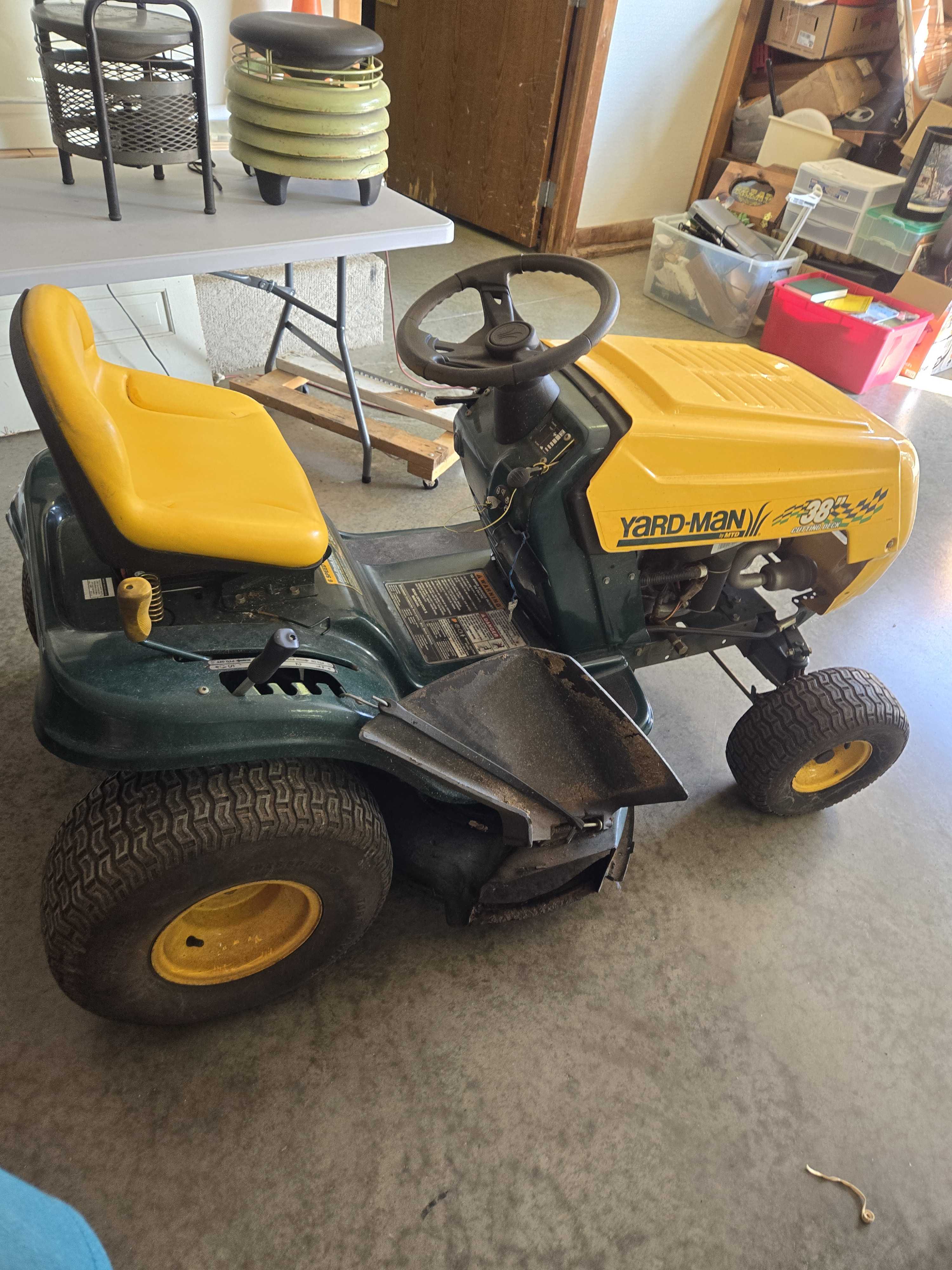 Coots Family Auction WEEKLY