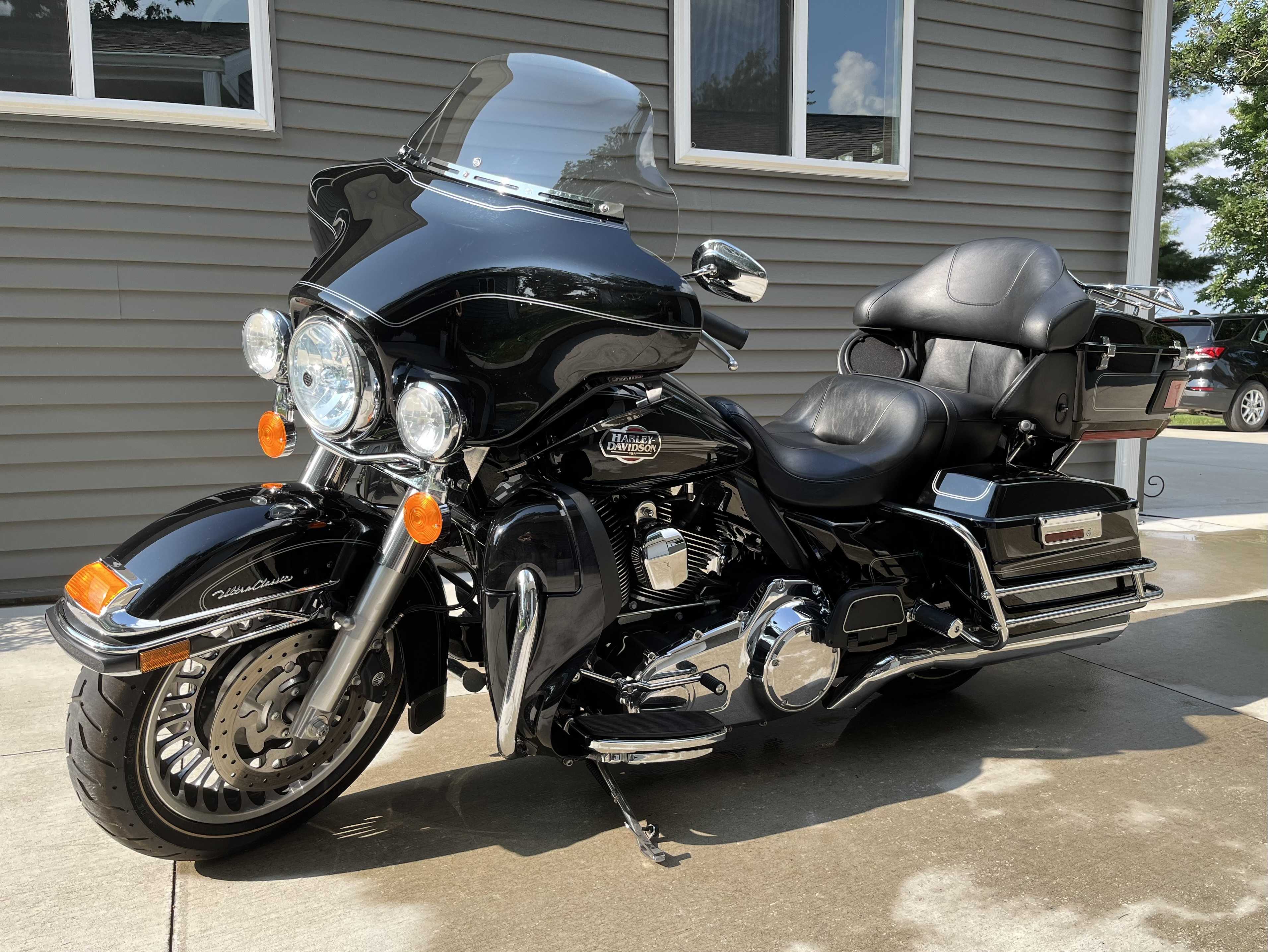 Featured auction image