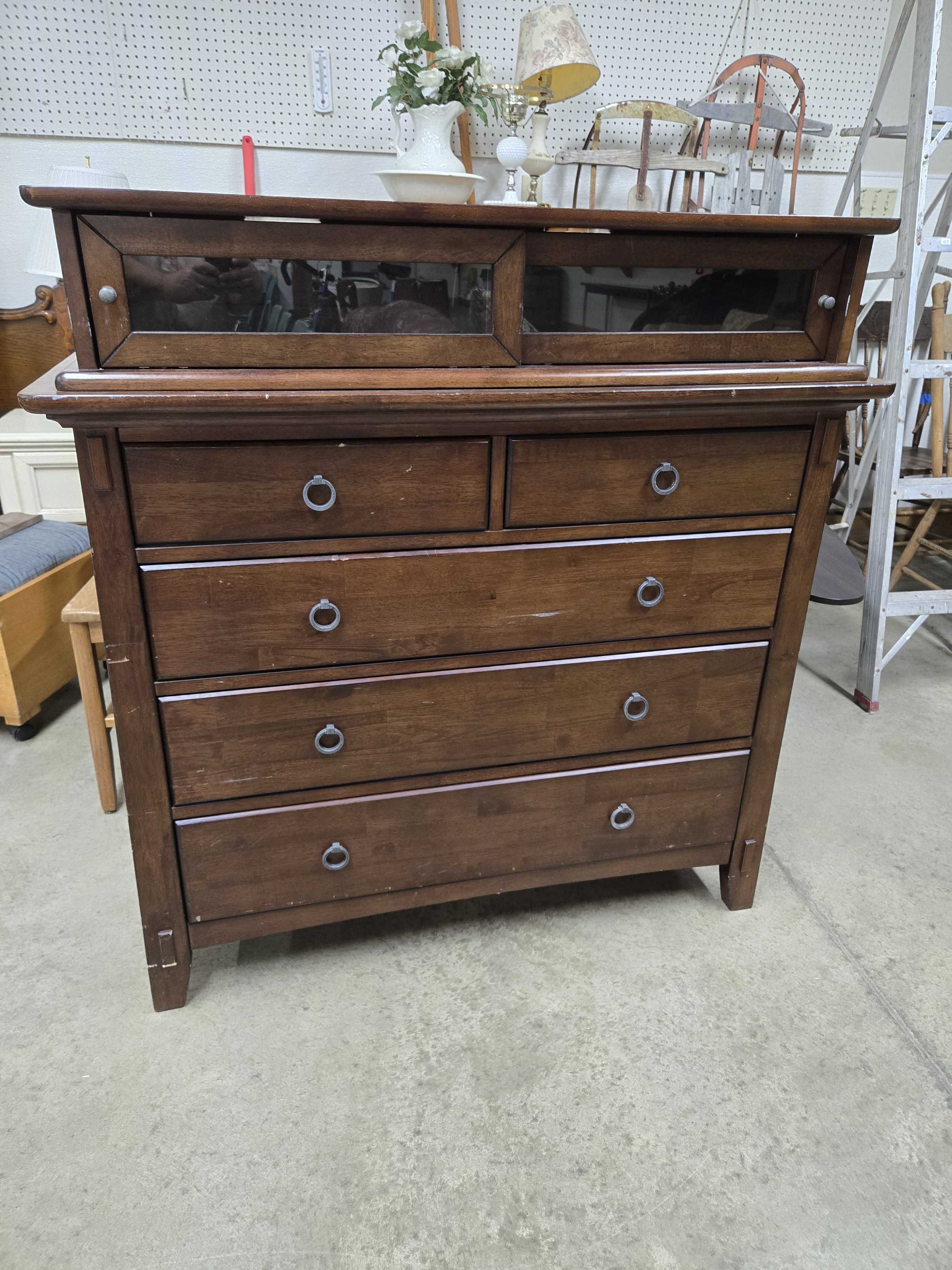 Featured auction image