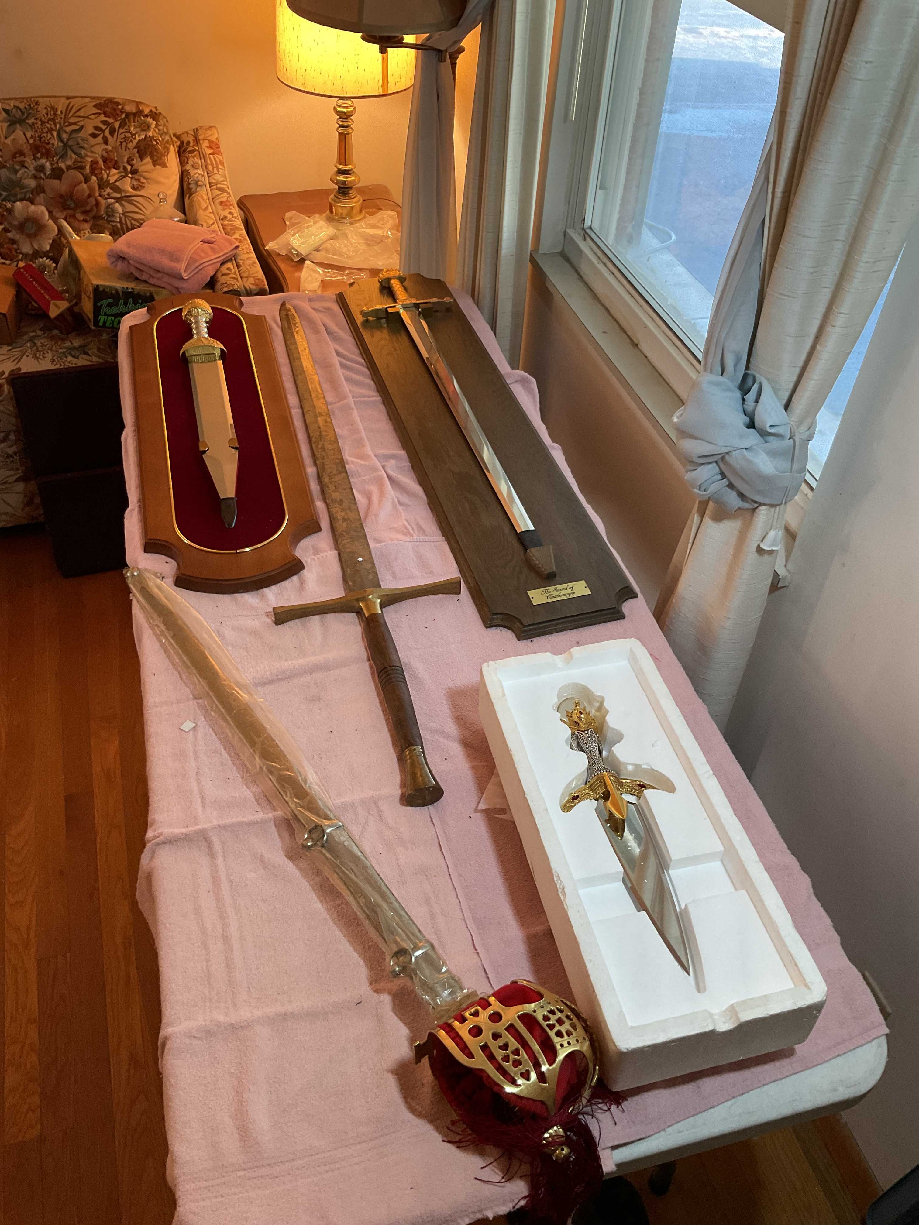 Featured auction image