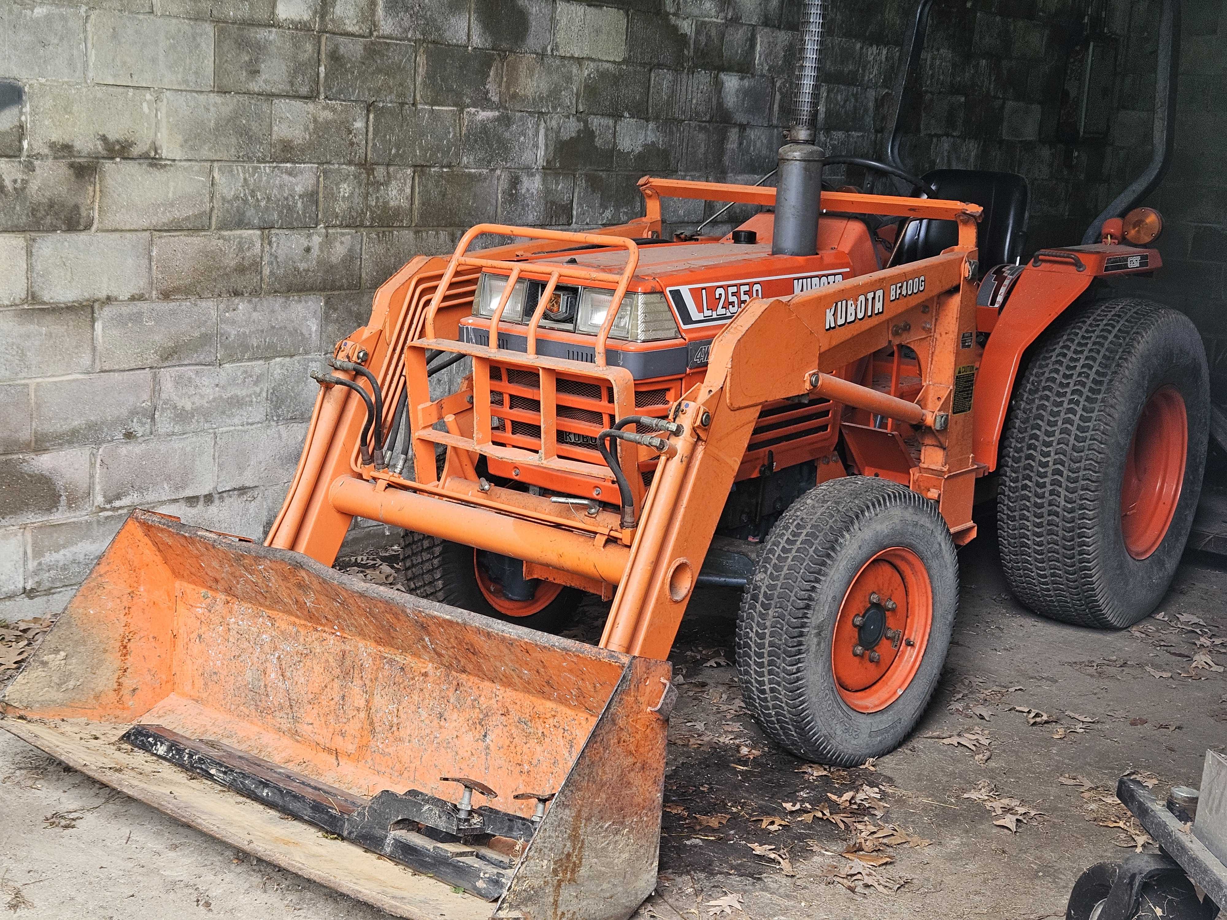 Auction teaser for Wayne & Linda Murphy Estate Auction