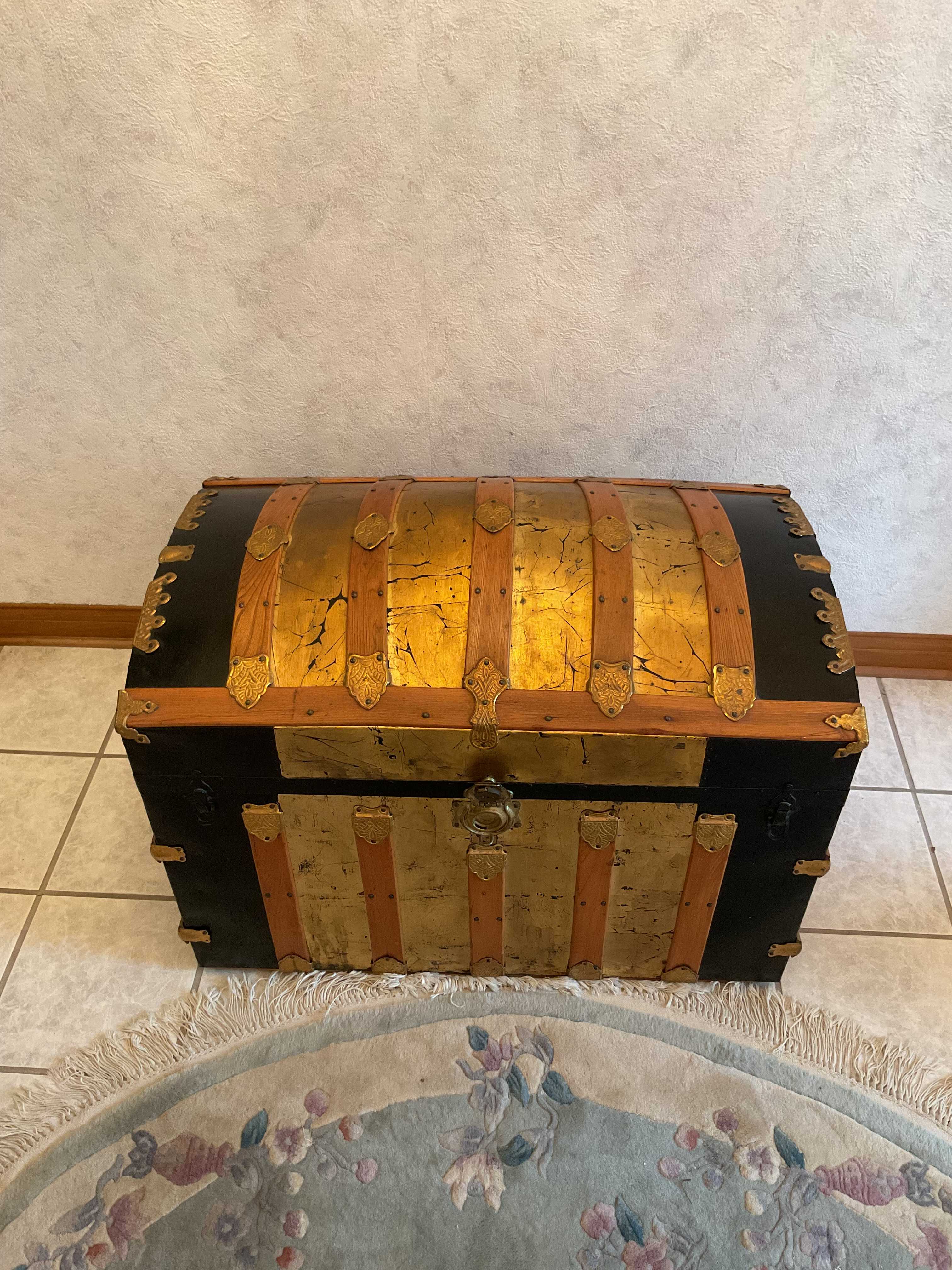 Auction teaser for FURNITURE, ANTIQUES, GLASS, TOOLS AND MORE