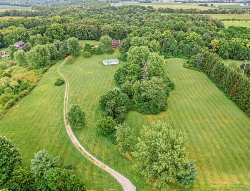 Auction teaser for 10 ACRES WITH CEDAR HOME & EQUESTRIAN FACILITIES