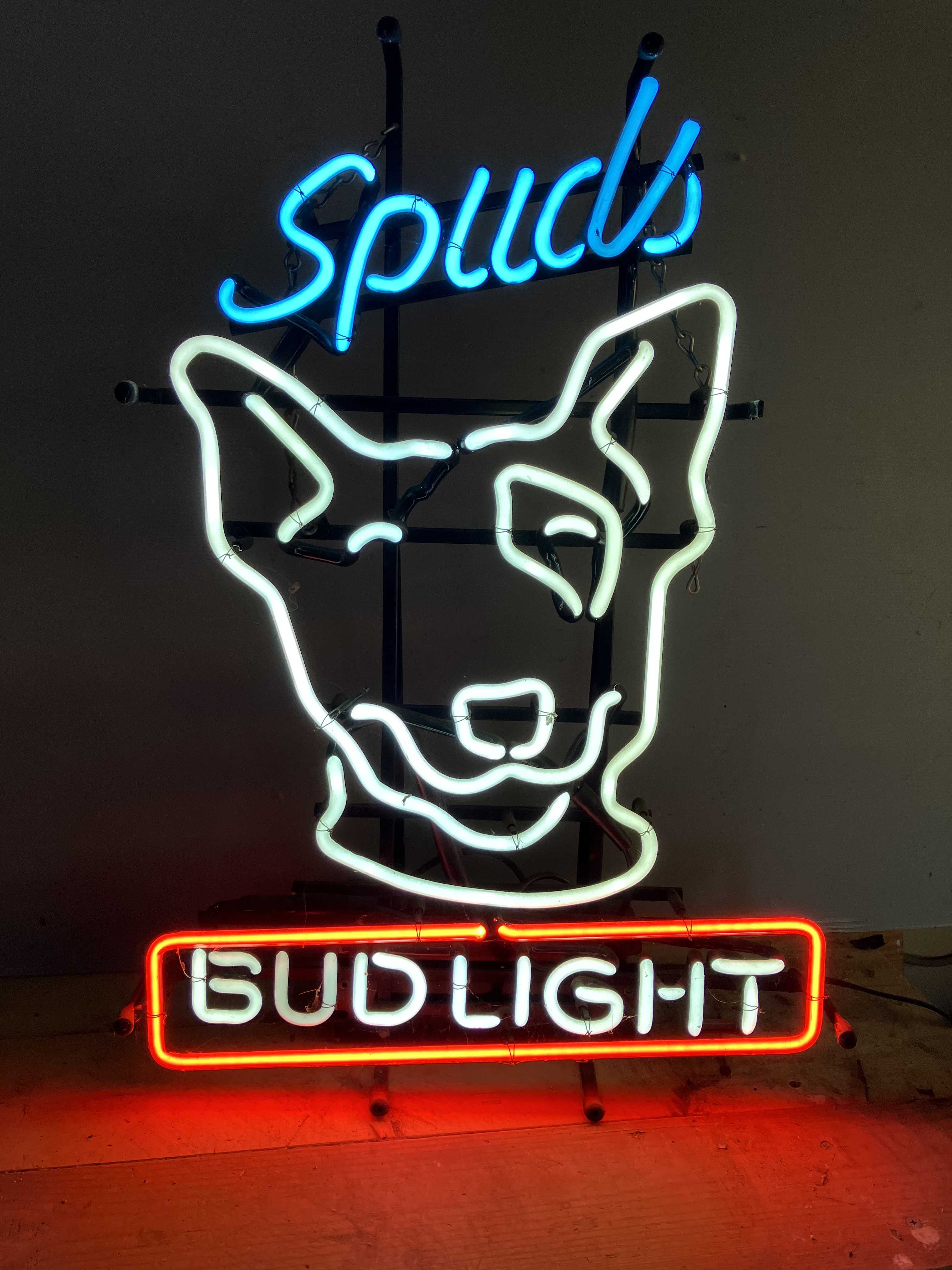 Featured auction image