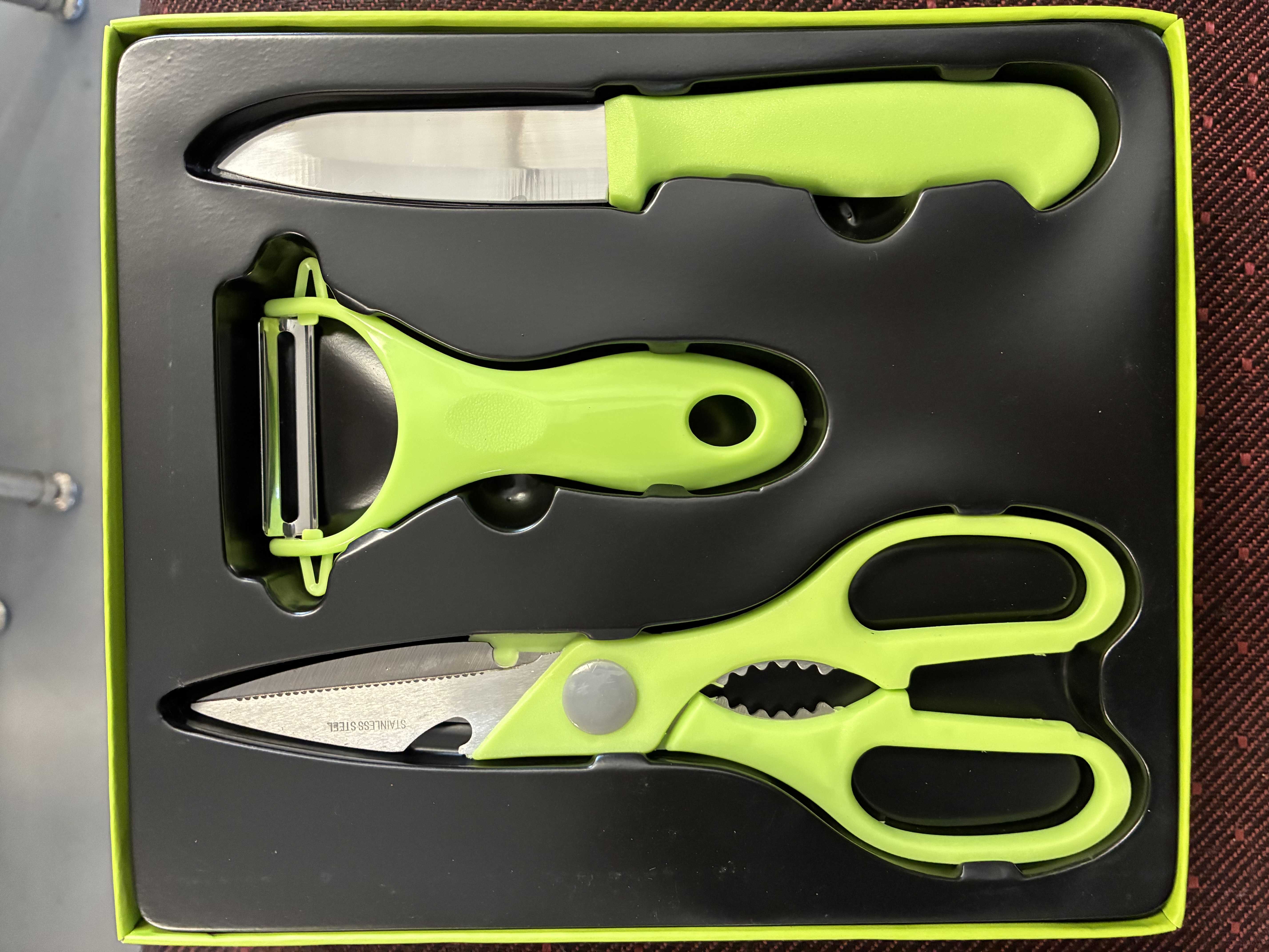 Auction teaser for Thursday #9