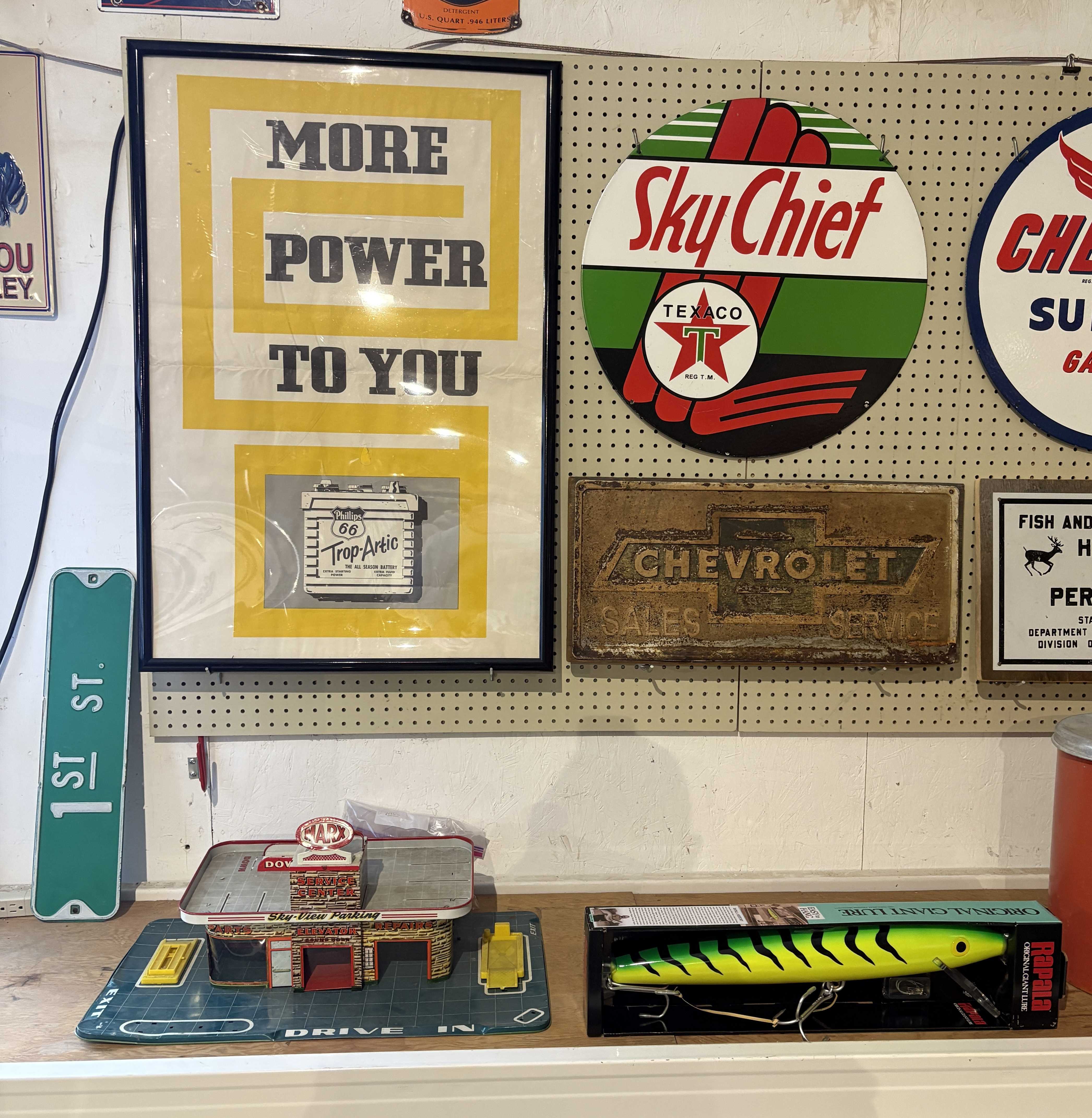 Auction teaser for Antiques, Collectibles, Coins