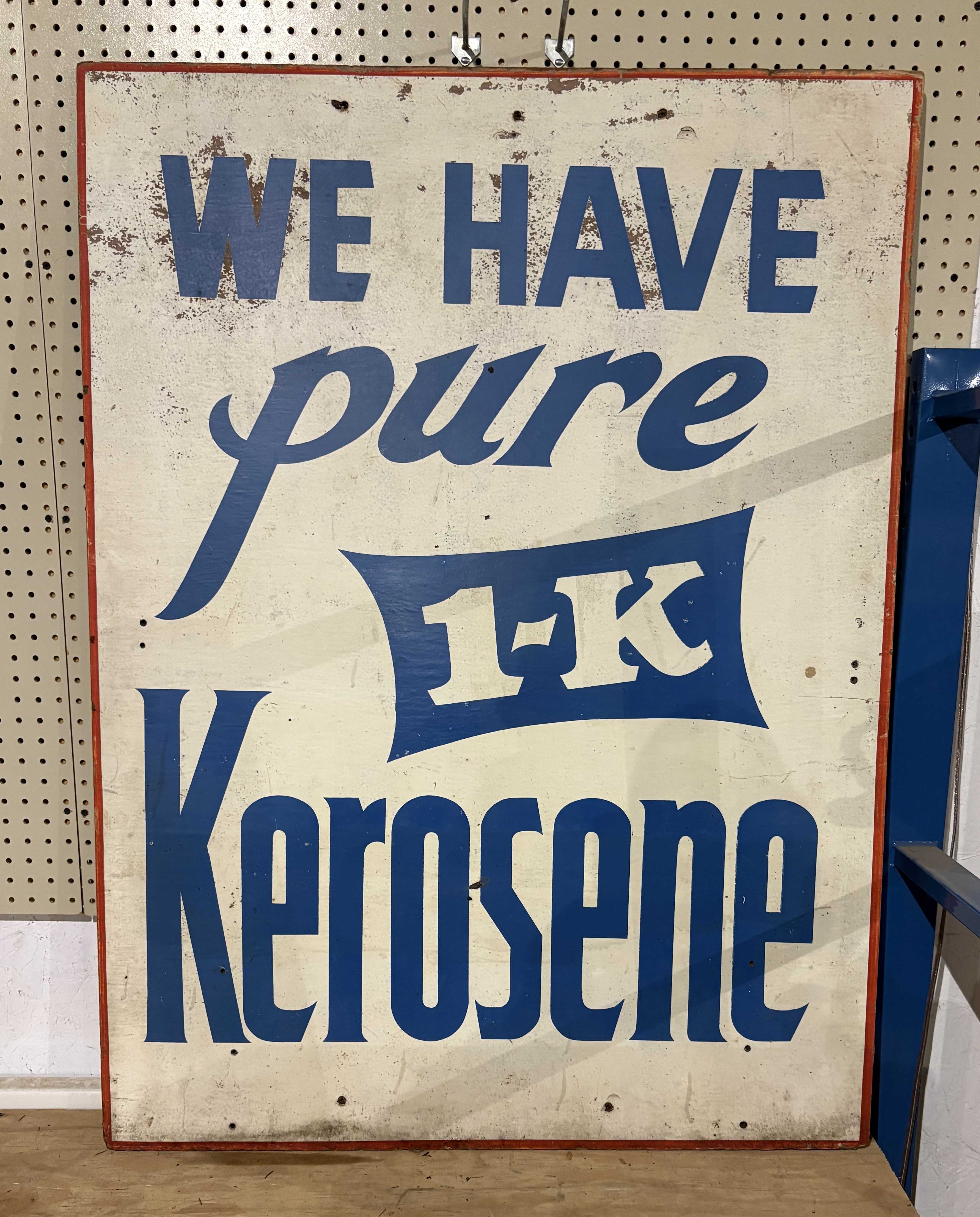 Auction teaser for Antiques, Collectibles, Holiday, Footwear