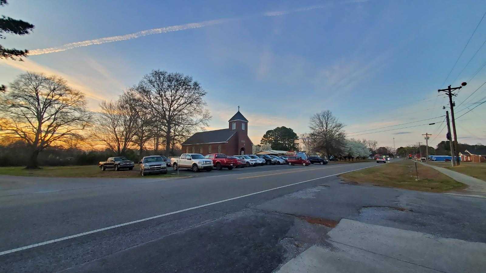 Auction teaser for Mac's Merch Madness