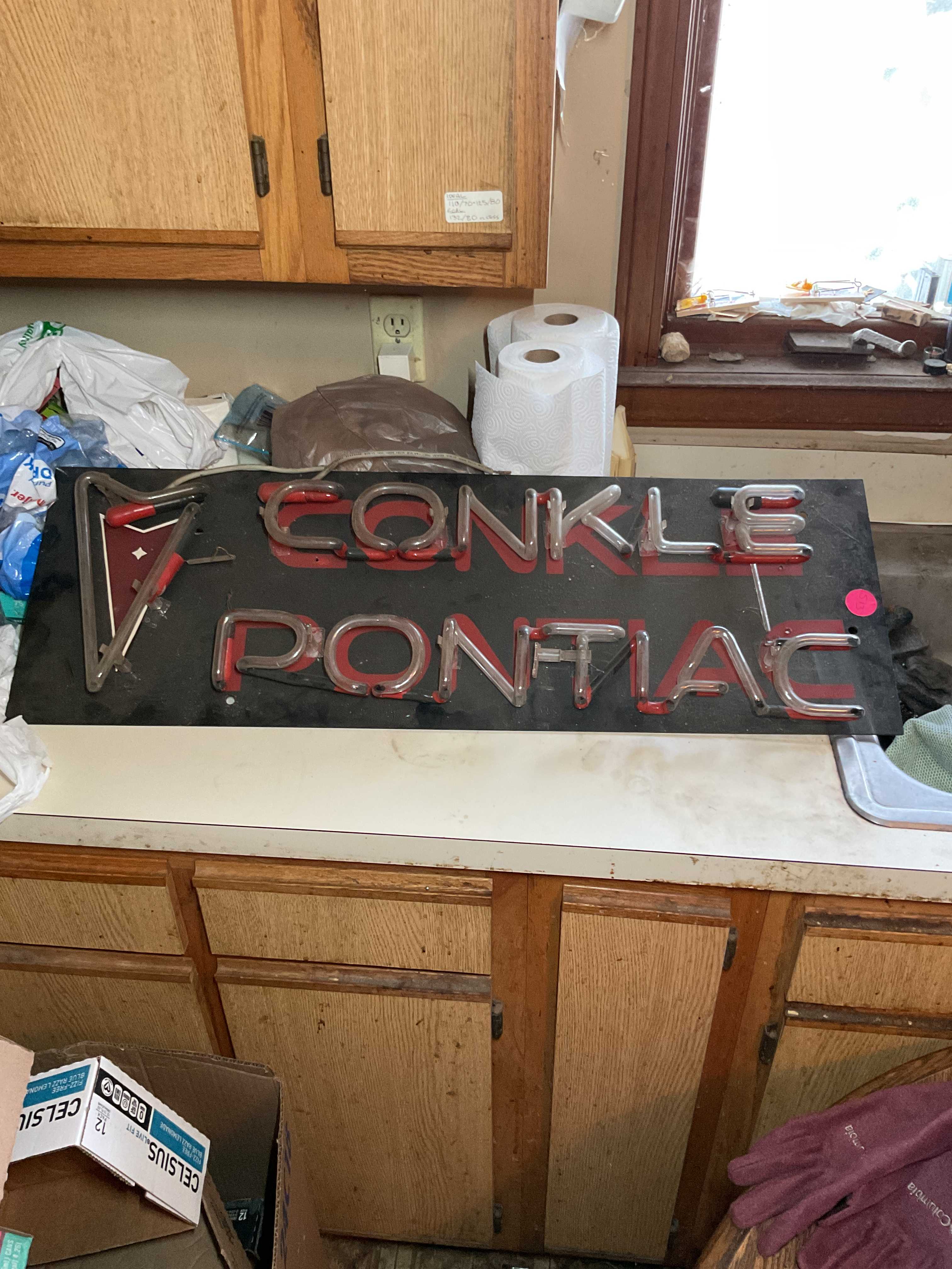 Auction teaser for ANTIQUE RADIOS, ANTIQUE PHONE BOOTH, JUKEBOXES, VICTROLAS, GUNS, RECORD ALBUMS, 