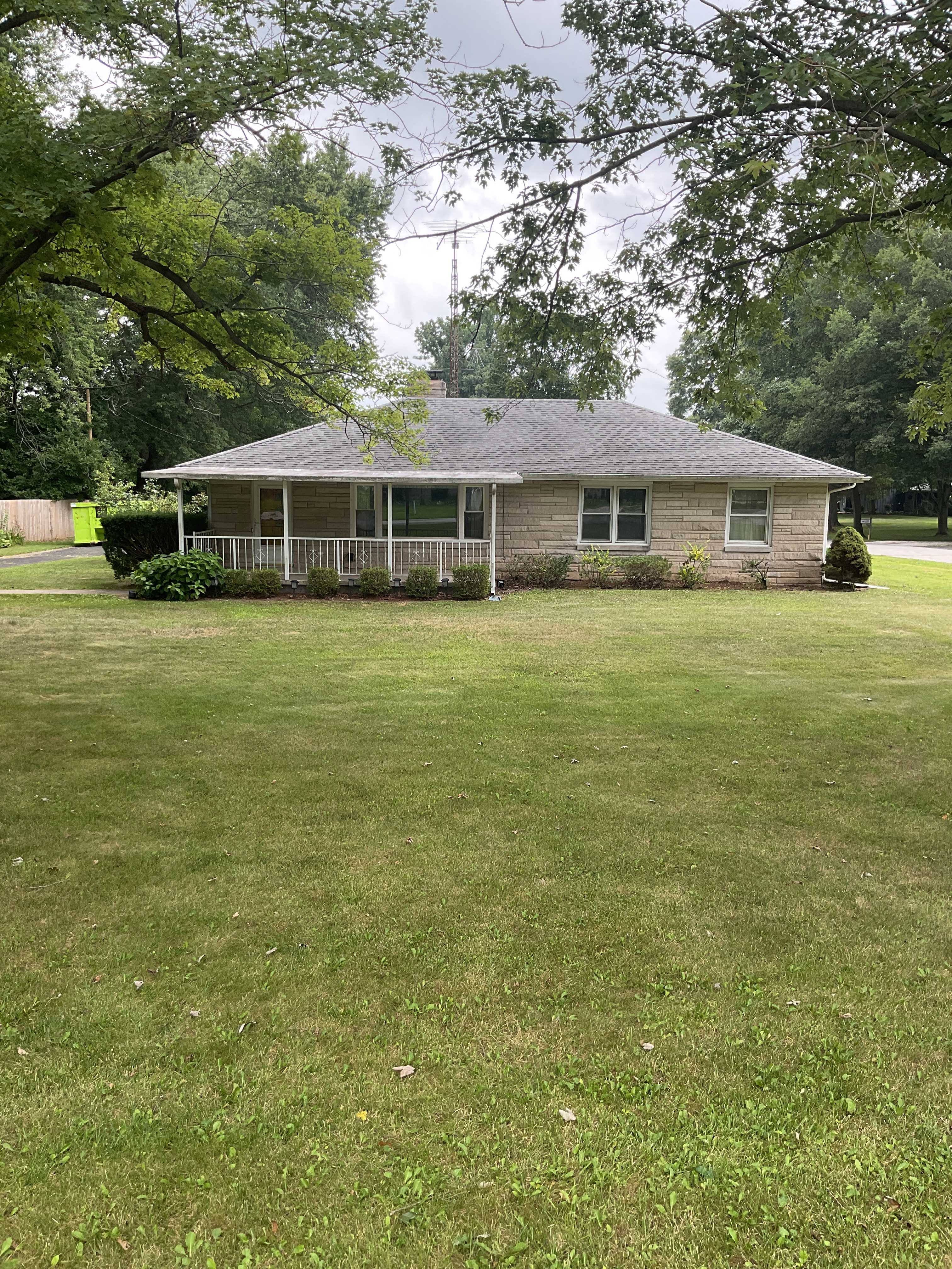 Auction teaser for Real Estate Auction