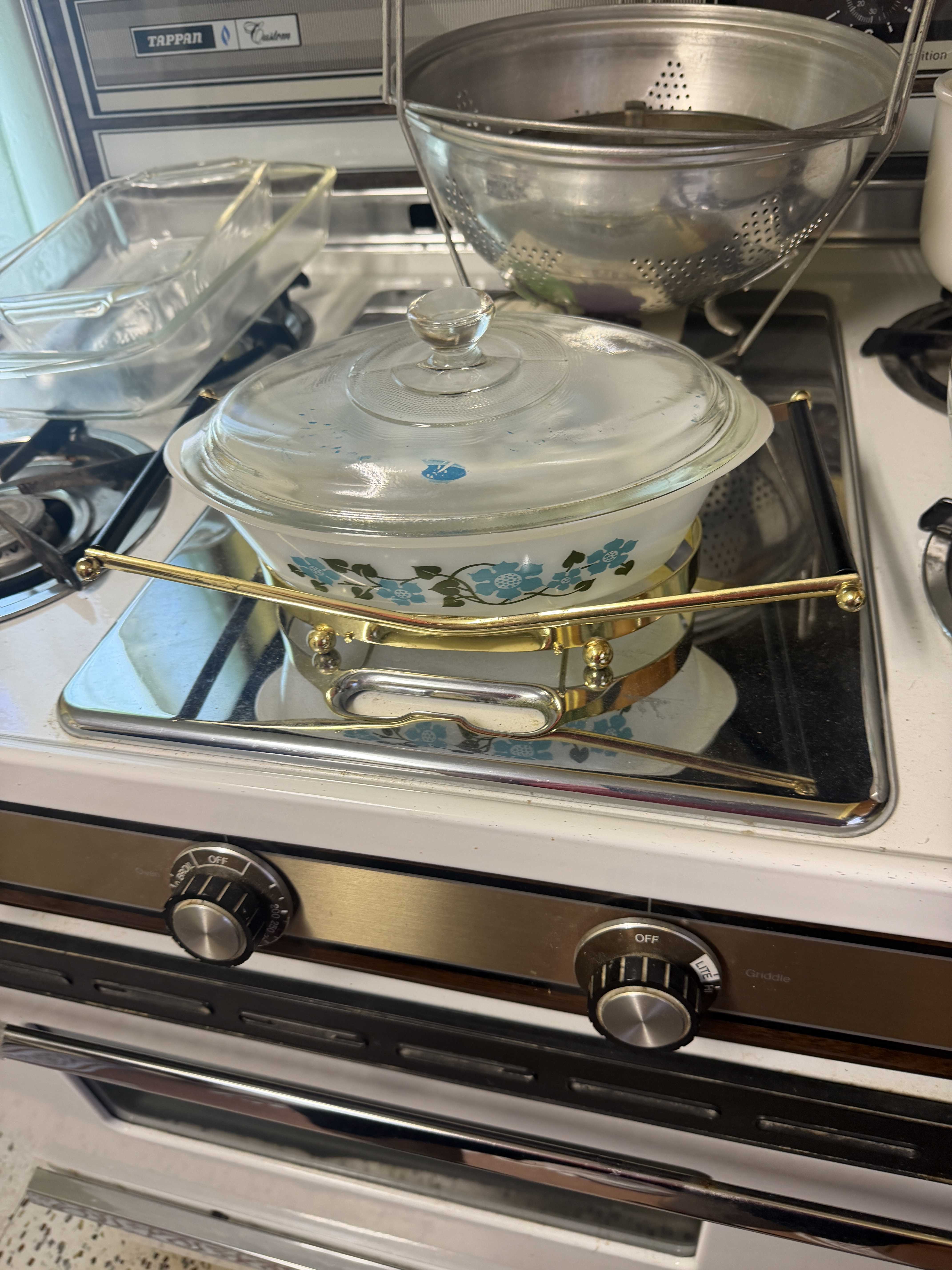 Auction teaser for ANTIQUES, COLLECTIBLES, ADVERTISING, FURNITURE