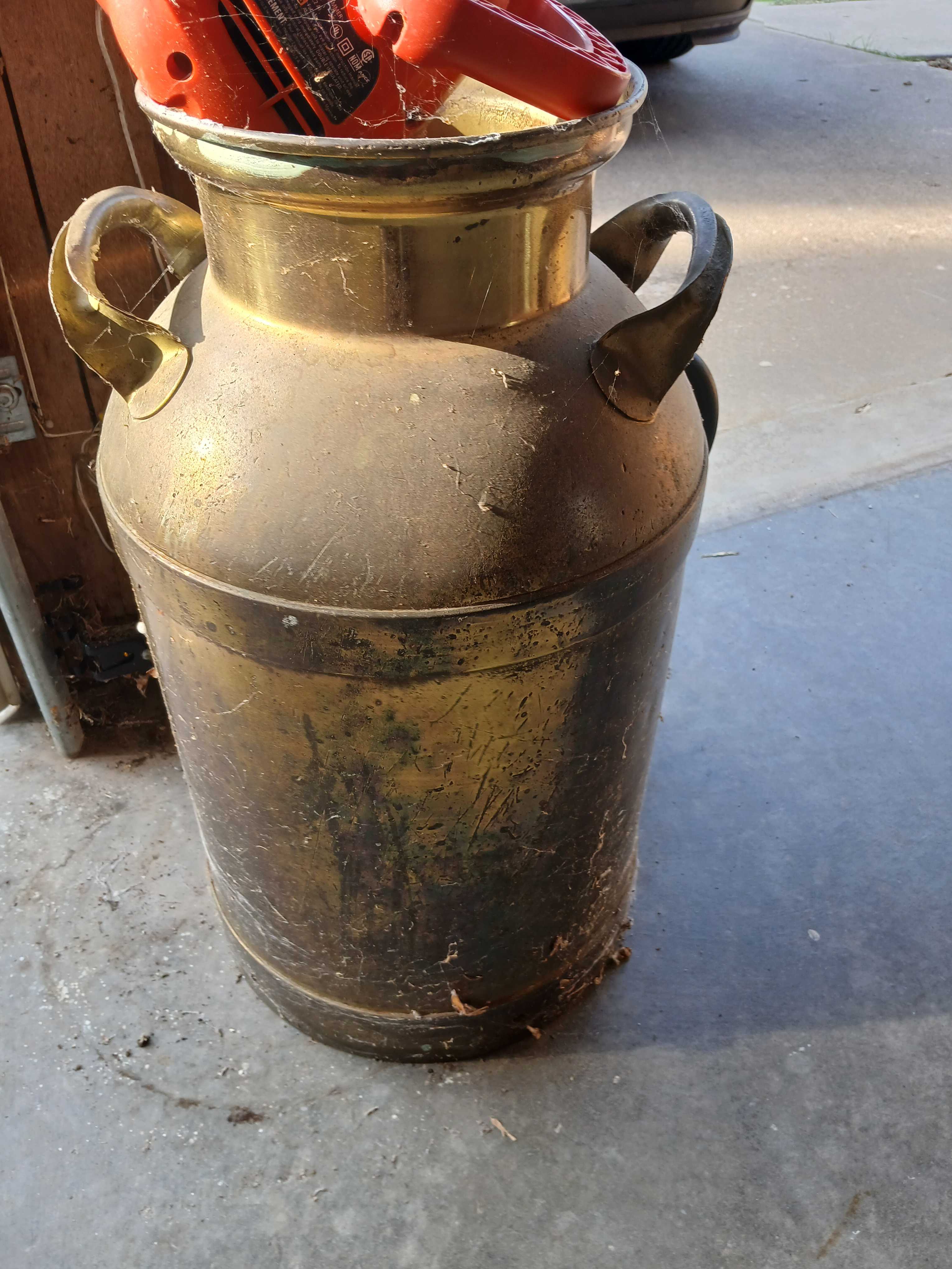 Featured auction image