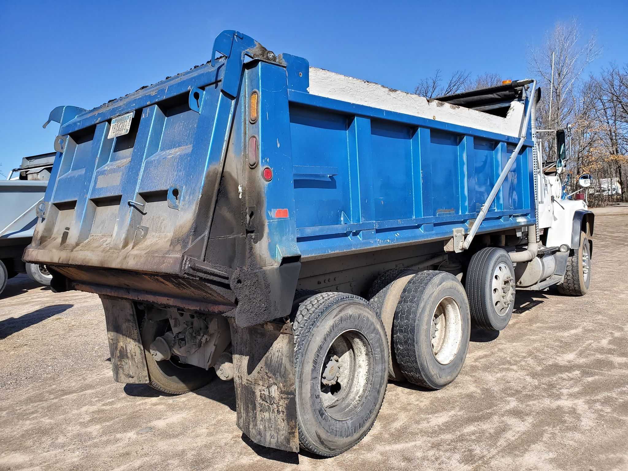 '97 Ford LT8000 Tri Dump Truck | Heavy Equipment, Truck, Trailer Auction